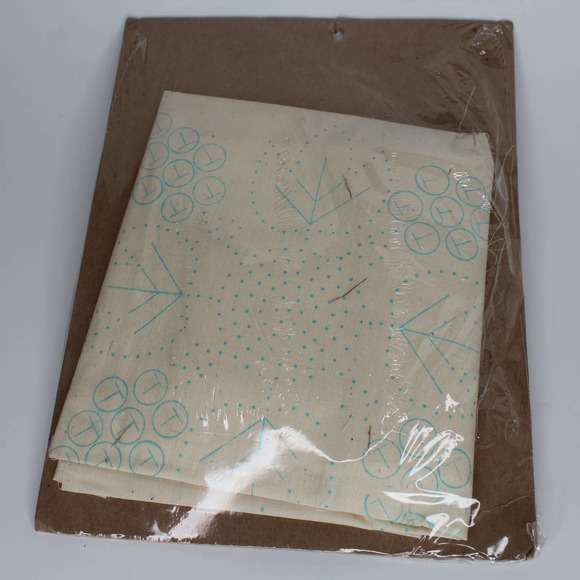 Pillow Kit Vintage Colony Collection Grapes Of Wrath Candlewick 1788 - Picture 2 of 4